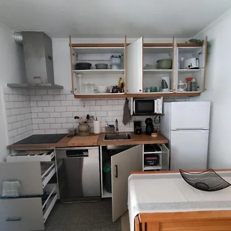 O Postigo Apartment *